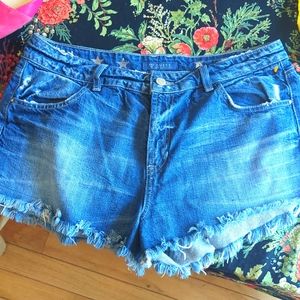 Guess Los Angeles denim jeans shorts festival stagecoach country concert sexy 32